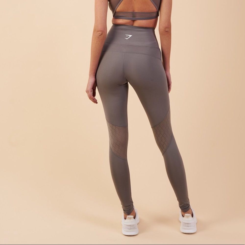 [SOLD] GYMSHARK FUSION LEGGINGS 2.0 Size XS